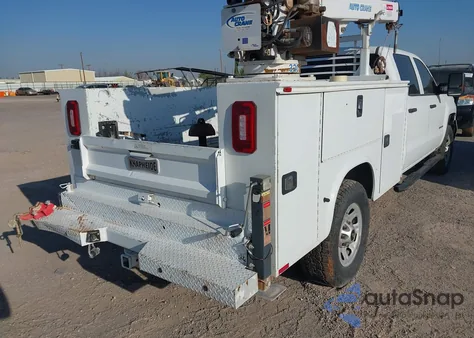 2019 Chevrolet Silverado 2500Hd Wt z USA, uszkodzony, nr VIN 1GC1KREG4KF139010